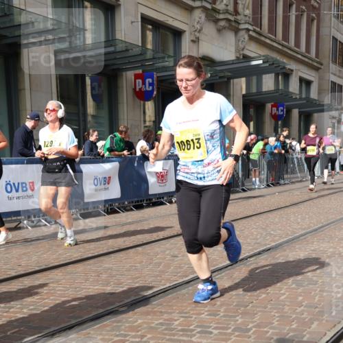 13.09.2026 - 21. swb-Marathon Bremen Strokosch-Dieckow http://msf.ph/oto/10334573 13.09.2026 11:04:16 Ziel 10160, 10245, 10283, 10481, 10526, 10711, 10755, 10877, 11114, 11214, 11215, 11248, 11364, 11366, 11410, 11592, 11705, 11740, 11761, 11991, 12009, 12929, 10182, 10291, 10390, 10516, 10607, 10613, 10659, 10671, 10672, 10720, 10726, 10912, 10913, 11221, 11318, 11319, 11336, 11470, 11471, 11539, 11618, 11720, 11726, 11909, 12001, 12103, 12113, 12140, 12260, 12276, 12392, 12433 meine-sportfotos.de