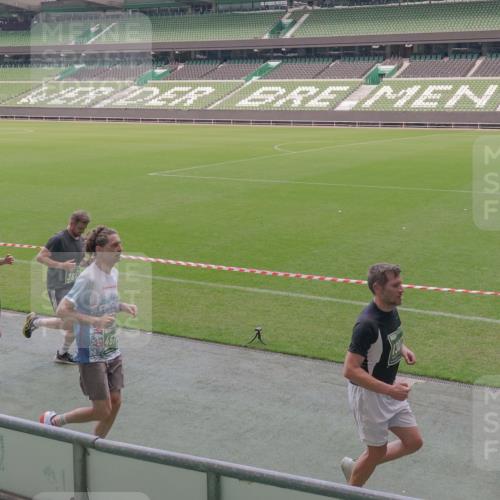 13.09.2026 - 21. swb-Marathon Bremen Michael Burmester http://msf.ph/oto/10334649 13.09.2026 13:08:41 Laufen im Stadion 132, 383, 489, 532, 549, 551, 563, 607, 625, 682, 800, 808, 809, 813, 846, 884, 911, 1025, 1072, 1124, 1150, 1173, 1189, 1210, 1285, 1289, 1322, 1364, 1387, 1395, 1398, 1532, 1559, 1600, 1688, 1831, 1841, 1854, 1880, 1899, 2003, 2041, 2070, 2208, 2215, 2229, 2243, 2283, 2366, 2380, 2405, 2413, 2429, 2441, 2467, 2492, 2565, 2611, 2635, 2692, 2727, 2731, 2755, 2782, 2802, 2823, 2831, 2841, 2866, 2897, 2930, 2931, 2941, 2949, 3067, 3437, 3857 meine-sportfotos.de