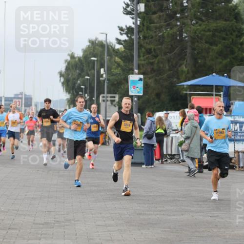 13.09.2026 - Kiel Lauf Andreas Tolksdorf http://msf.ph/oto/10334676 13.09.2026 09:52:31 Kiellinie 3, 4, 324, 10260, 5218, 10547, 11062 meine-sportfotos.de
