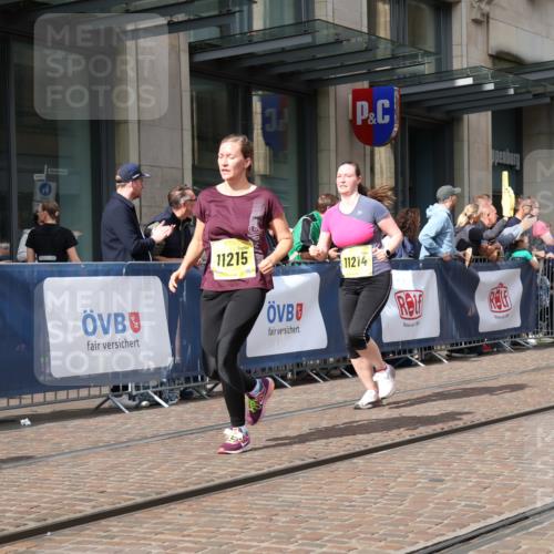 13.09.2026 - 21. swb-Marathon Bremen Strokosch-Dieckow http://msf.ph/oto/10334701 13.09.2026 11:04:19 Ziel 10160, 10198, 10245, 10283, 10481, 10711, 10755, 10877, 10940, 11006, 11114, 11248, 11364, 11366, 11410, 11592, 11705, 11761, 11991, 12005, 12009, 12493, 12495, 12498, 12500, 12502, 12563, 12929, 10182, 10245, 10291, 10390, 10516, 10526, 10613, 10671, 10672, 10726, 10912, 10913, 11214, 11215, 11221, 11318, 11319, 11336, 11470, 11471, 11539, 11720, 11726, 11740, 11909, 12001, 12103, 12113, 12140, 12260, 12276, 12433 meine-sportfotos.de