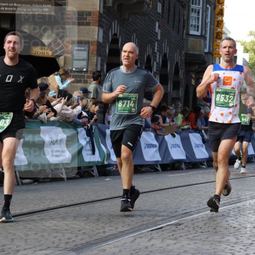 13.09.2026 - 21. swb-Marathon Bremen Strokosch-Dieckow http://msf.ph/oto/10334706 13.09.2026 13:17:25 Ziel 385, 1970, 2052, 2319, 3246, 3706, 4156, 4805, 6624, 6704, 6759, 6819, 6953, 7284, 8111, 8418, 8858, 560, 771, 1297, 2008, 2234, 2812, 3760, 4171, 4498, 4499, 5041, 5550, 7901, 8100, 8250, 8253, 8446, 8714, 9075, 9400 meine-sportfotos.de
