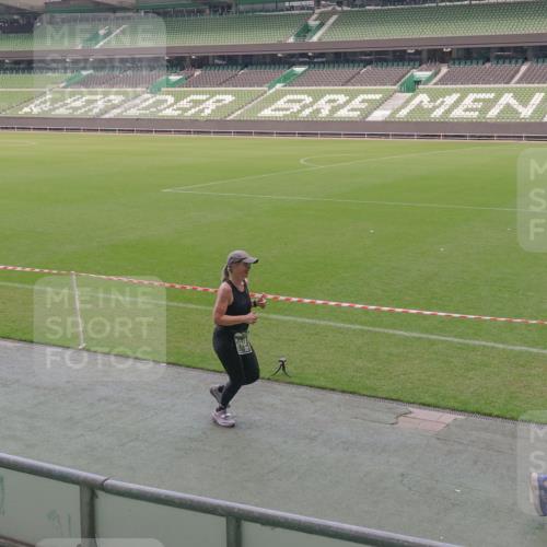 13.09.2026 - 21. swb-Marathon Bremen Michael Burmester http://msf.ph/oto/10334727 13.09.2026 13:08:50 Laufen im Stadion 383, 391, 489, 532, 549, 551, 563, 625, 682, 800, 808, 809, 813, 884, 898, 911, 1025, 1072, 1124, 1150, 1173, 1210, 1285, 1289, 1322, 1364, 1395, 1398, 1532, 1559, 1688, 1831, 1854, 1880, 1899, 2003, 2041, 2208, 2215, 2229, 2243, 2283, 2366, 2380, 2405, 2413, 2429, 2441, 2467, 2471, 2492, 2525, 2565, 2611, 2635, 2692, 2727, 2782, 2802, 2823, 2831, 2841, 2866, 2897, 2930, 2931, 2941, 2949, 3032, 3067, 3316, 3333, 3398, 3437, 3707, 3857, 109 meine-sportfotos.de