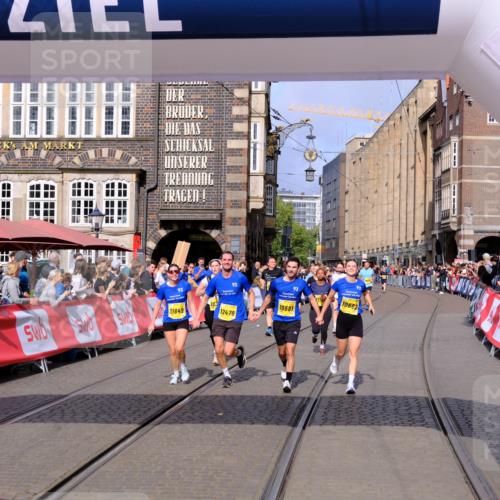 13.09.2026 - 21. swb-Marathon Bremen Tim E. http://msf.ph/oto/10334730 13.09.2026 11:06:33 Ziel 10375, 10376, 10681, 10682, 10852, 11029, 11340, 11374, 11432, 11460, 11674, 11690, 11729, 11786, 11849, 12479 meine-sportfotos.de