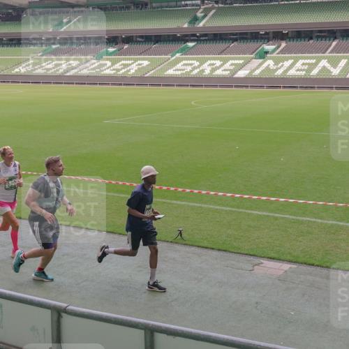 13.09.2026 - 21. swb-Marathon Bremen Michael Burmester http://msf.ph/oto/10334734 13.09.2026 13:08:52 Laufen im Stadion 383, 391, 489, 532, 549, 551, 563, 625, 682, 800, 808, 809, 813, 884, 898, 911, 1025, 1072, 1124, 1150, 1173, 1210, 1285, 1289, 1322, 1364, 1395, 1398, 1532, 1559, 1688, 1831, 1854, 1880, 1899, 2003, 2041, 2208, 2215, 2229, 2243, 2283, 2366, 2380, 2405, 2413, 2429, 2441, 2467, 2471, 2492, 2525, 2565, 2611, 2635, 2692, 2727, 2782, 2802, 2823, 2831, 2841, 2866, 2897, 2930, 2931, 2941, 2949, 3032, 3067, 3316, 3333, 3398, 3437, 3707, 3769, 3857, 109 meine-sportfotos.de