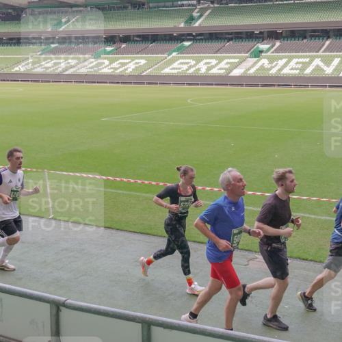 13.09.2026 - 21. swb-Marathon Bremen Michael Burmester http://msf.ph/oto/10334780 13.09.2026 13:08:57 Laufen im Stadion 383, 391, 532, 549, 551, 563, 625, 682, 800, 808, 809, 813, 884, 898, 911, 1025, 1072, 1124, 1150, 1173, 1210, 1285, 1289, 1322, 1364, 1395, 1398, 1532, 1559, 1688, 1831, 1880, 1899, 2003, 2041, 2208, 2215, 2229, 2243, 2366, 2380, 2405, 2413, 2429, 2441, 2467, 2471, 2492, 2525, 2565, 2594, 2611, 2635, 2692, 2727, 2782, 2802, 2823, 2831, 2841, 2866, 2897, 2930, 2931, 2941, 2949, 3032, 3067, 3316, 3333, 3398, 3437, 3707, 3769, 3857, 109 meine-sportfotos.de