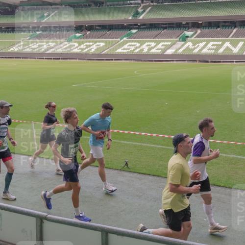 13.09.2026 - 21. swb-Marathon Bremen Michael Burmester http://msf.ph/oto/10334794 13.09.2026 13:08:59 Laufen im Stadion 164, 383, 391, 532, 549, 551, 563, 625, 800, 808, 809, 813, 884, 898, 911, 1025, 1072, 1124, 1150, 1173, 1210, 1285, 1289, 1322, 1364, 1395, 1398, 1532, 1559, 1688, 1831, 1880, 1899, 2003, 2041, 2208, 2215, 2229, 2232, 2243, 2366, 2380, 2405, 2413, 2429, 2441, 2467, 2471, 2492, 2525, 2565, 2594, 2611, 2635, 2692, 2727, 2782, 2802, 2823, 2831, 2841, 2866, 2897, 2930, 2931, 2941, 2949, 3032, 3067, 3316, 3333, 3398, 3437, 3707, 3769, 3857, 109 meine-sportfotos.de