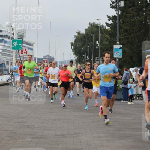 13.09.2026 - Kiel Lauf Andreas Tolksdorf http://msf.ph/oto/10334815 13.09.2026 09:52:38 Kiellinie 3, 4, 83, 10620, 8140, 10, 218 meine-sportfotos.de