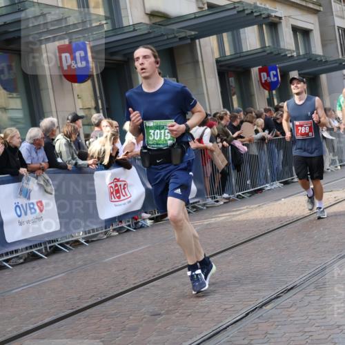 13.09.2026 - 21. swb-Marathon Bremen Strokosch-Dieckow http://msf.ph/oto/10334987 13.09.2026 13:24:37 Ziel 282, 972, 1080, 1264, 1516, 2280, 2322, 2761, 3015, 3105, 4091, 4113, 4198, 4262, 4277, 4507, 4918, 4973, 5664, 6079, 6360, 6544, 6626, 6807, 6943, 7409, 7854, 8245, 8853, 9073, 9152, 9360, 10103, 282, 789, 790, 1250, 1582, 2295, 3375, 3524, 3994, 4000, 4559, 5328, 5572, 5668, 5669, 5929, 5953, 6080, 7156, 7568, 8310, 8415, 8636, 8784, 8881, 9264, 9541, 9573, 9676, 10069, 10071, 10097 meine-sportfotos.de