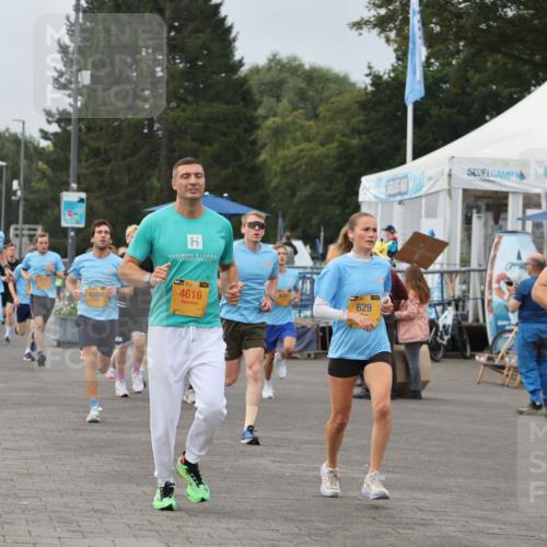 13.09.2026 - Kiel Lauf Andreas Tolksdorf http://msf.ph/oto/10335049 13.09.2026 09:52:50 Kiellinie 11855, 1454, 6509, 4, 38, 4616, 38, 629, 38, 11789 meine-sportfotos.de