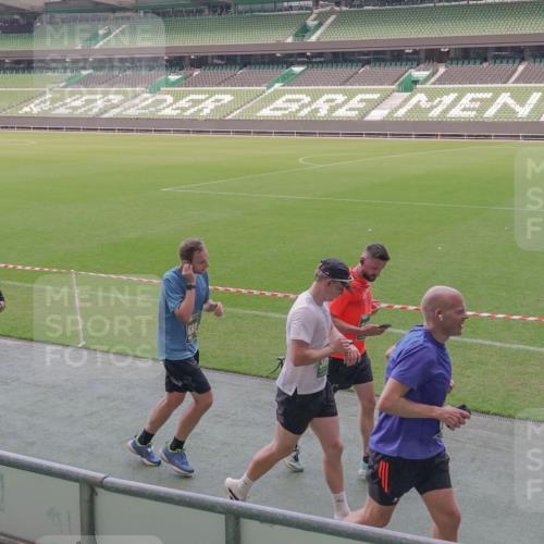 13.09.2026 - 21. swb-Marathon Bremen Michael Burmester http://msf.ph/oto/10335062 13.09.2026 13:09:25 Laufen im Stadion 164, 383, 391, 448, 532, 549, 551, 563, 625, 813, 869, 884, 898, 1025, 1072, 1124, 1150, 1180, 1285, 1289, 1398, 1559, 1688, 1867, 1880, 1899, 2041, 2208, 2215, 2229, 2232, 2243, 2366, 2380, 2413, 2429, 2441, 2467, 2471, 2525, 2530, 2553, 2573, 2594, 2635, 2692, 2714, 2717, 2727, 2782, 2785, 2823, 2841, 2897, 2920, 2930, 2931, 2941, 3032, 3063, 3067, 3086, 3291, 3316, 3333, 3398, 3437, 3707, 3769, 3857, 109 meine-sportfotos.de