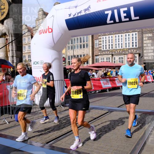 13.09.2026 - 21. swb-Marathon Bremen Tim E. http://msf.ph/oto/10335078 13.09.2026 11:06:43 Ziel 10376, 10681, 10682, 10852, 10853, 11021, 11028, 11240, 11340, 11374, 11432, 11690, 11729, 11849, 12217, 12479, 12485 meine-sportfotos.de