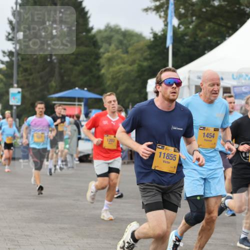 13.09.2026 - Kiel Lauf Andreas Tolksdorf http://msf.ph/oto/10335137 13.09.2026 09:52:54 Kiellinie 1454, 1203, 48, 11855, 9704 meine-sportfotos.de