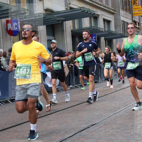 13.09.2026 - 21. swb-Marathon Bremen Strokosch-Dieckow http://msf.ph/oto/10335251 13.09.2026 13:24:46 Ziel 972, 1080, 1166, 1264, 1436, 1448, 2322, 2761, 3015, 3105, 4091, 4113, 4459, 4507, 4918, 4973, 6079, 6360, 6544, 6943, 7306, 7326, 7409, 7854, 8245, 8853, 9036, 9073, 9152, 9360, 9493, 13088, 282, 789, 790, 1516, 1582, 2280, 3015, 3375, 3524, 3994, 4198, 4262, 4277, 5328, 5572, 5664, 5668, 5669, 5953, 6080, 6626, 6807, 7568, 8310, 8636, 8784, 8881, 9264, 9541, 9676, 10069, 10071, 10097, 10103 meine-sportfotos.de