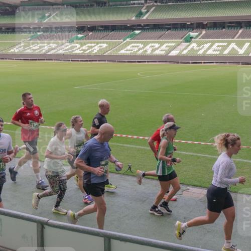 13.09.2026 - 21. swb-Marathon Bremen Michael Burmester http://msf.ph/oto/10335324 13.09.2026 13:09:58 Laufen im Stadion 164, 383, 391, 448, 532, 549, 563, 581, 625, 813, 869, 898, 1025, 1072, 1124, 1150, 1180, 1398, 1738, 1855, 1867, 1880, 1894, 1967, 2202, 2208, 2232, 2243, 2268, 2284, 2333, 2339, 2342, 2380, 2413, 2429, 2432, 2441, 2467, 2471, 2525, 2530, 2553, 2573, 2594, 2654, 2682, 2692, 2714, 2717, 2785, 2819, 2823, 2841, 2897, 2920, 2930, 2931, 2932, 2941, 3032, 3063, 3086, 3089, 3122, 3208, 3291, 3316, 3333, 3370, 3398, 3410, 3437, 3470, 3707, 3769, 3857, 109 meine-sportfotos.de