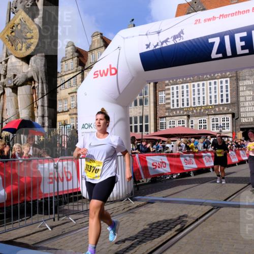 13.09.2026 - 21. swb-Marathon Bremen Tim E. http://msf.ph/oto/10335472 13.09.2026 11:07:03 Ziel 10323, 10378, 10654, 10663, 10795, 10849, 10989, 11021, 11066, 11370, 12124, 12146, 12219, 12249 meine-sportfotos.de