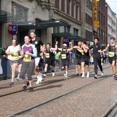 13.09.2026 - 21. swb-Marathon Bremen Strokosch-Dieckow http://msf.ph/oto/10335479 13.09.2026 11:04:38 Ziel 10198, 10283, 10315, 10370, 10465, 10718, 10729, 10741, 10850, 10855, 10856, 10940, 10975, 11006, 11133, 11272, 11281, 11366, 11395, 11518, 11705, 11757, 11939, 12002, 12005, 12064, 12099, 12235, 12420, 12493, 12495, 12498, 12500, 12502, 12522, 12563, 10160, 10245, 10481, 10526, 10613, 10711, 10755, 10877, 11114, 11214, 11215, 11248, 11364, 11410, 11592, 11720, 11740, 11761, 11991, 12009, 12929 meine-sportfotos.de