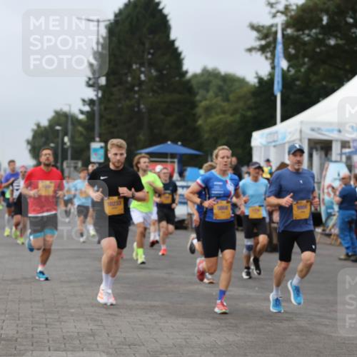 13.09.2026 - Kiel Lauf Andreas Tolksdorf http://msf.ph/oto/10335489 13.09.2026 09:53:10 Kiellinie 10233, 9868, 9866, 10 meine-sportfotos.de