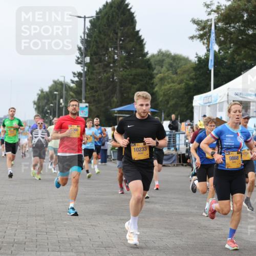 13.09.2026 - Kiel Lauf Andreas Tolksdorf http://msf.ph/oto/10335500 13.09.2026 09:53:11 Kiellinie 841, 1300, 10233, 39, 1734, 9868, 39, 9866 meine-sportfotos.de
