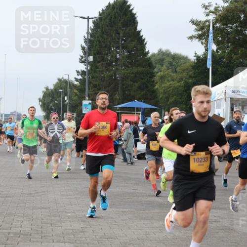 13.09.2026 - Kiel Lauf Andreas Tolksdorf http://msf.ph/oto/10335523 13.09.2026 09:53:11 Kiellinie 4, 2072, 1300, 4471, 12332, 10233, 721, 563, 986 meine-sportfotos.de