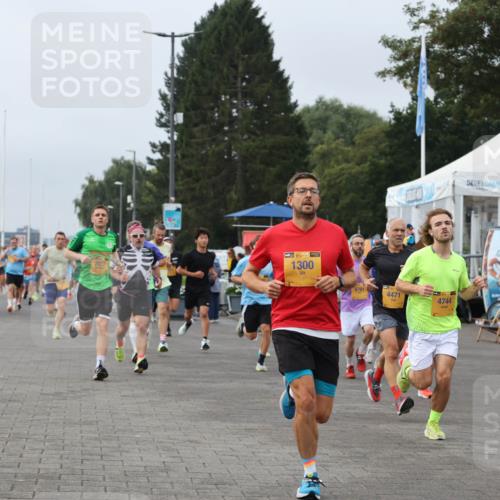 13.09.2026 - Kiel Lauf Andreas Tolksdorf http://msf.ph/oto/10335533 13.09.2026 09:53:12 Kiellinie 84, 2072, 39, 1300, 8761, 4471, 4744 meine-sportfotos.de