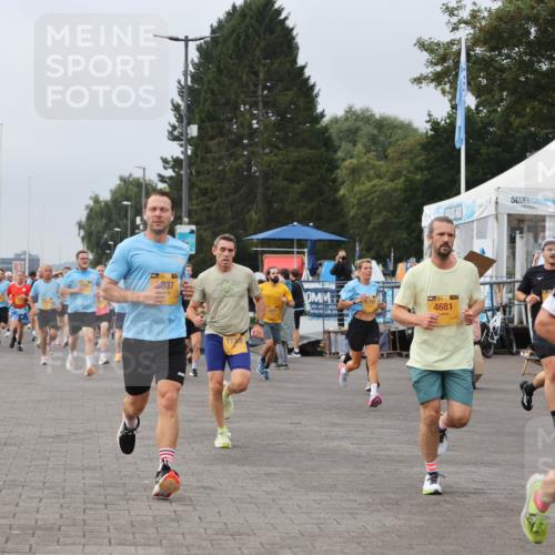 13.09.2026 - Kiel Lauf Andreas Tolksdorf http://msf.ph/oto/10335603 13.09.2026 09:53:15 Kiellinie 4, 837, 1781, 4681 meine-sportfotos.de