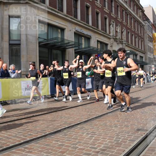 13.09.2026 - 21. swb-Marathon Bremen Strokosch-Dieckow http://msf.ph/oto/10335630 13.09.2026 11:04:40 Ziel 10198, 10283, 10315, 10370, 10465, 10718, 10729, 10741, 10800, 10850, 10855, 10856, 10940, 10975, 11006, 11105, 11133, 11272, 11281, 11395, 11518, 11584, 11722, 11757, 11900, 11939, 12002, 12005, 12064, 12099, 12235, 12335, 12420, 12493, 12495, 12498, 12500, 12502, 12522, 12563, 10160, 10245, 10481, 10526, 10711, 10755, 10877, 11114, 11214, 11215, 11248, 11364, 11366, 11410, 11592, 11705, 11720, 11740, 11761, 11991, 12009, 12929 meine-sportfotos.de
