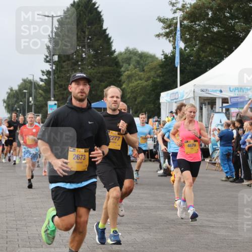 13.09.2026 - Kiel Lauf Andreas Tolksdorf http://msf.ph/oto/10335760 13.09.2026 09:53:21 Kiellinie 3, 84, 1, 39, 2673, 38, 2277, 4679, 9438 meine-sportfotos.de