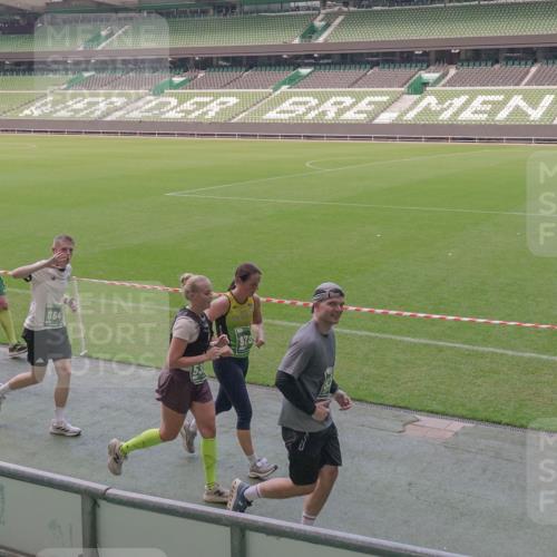 13.09.2026 - 21. swb-Marathon Bremen Michael Burmester http://msf.ph/oto/10335795 13.09.2026 13:10:51 Laufen im Stadion 164, 265, 373, 391, 448, 581, 869, 898, 984, 1180, 1738, 1855, 1867, 1894, 1952, 1967, 2202, 2232, 2268, 2281, 2284, 2299, 2330, 2333, 2339, 2342, 2353, 2432, 2443, 2471, 2525, 2530, 2531, 2553, 2573, 2589, 2594, 2654, 2669, 2682, 2714, 2717, 2784, 2785, 2804, 2819, 2836, 2907, 2920, 2932, 2976, 3026, 3032, 3063, 3082, 3086, 3089, 3122, 3159, 3174, 3207, 3208, 3291, 3316, 3333, 3352, 3370, 3398, 3409, 3410, 3470, 3549, 3707, 3769, 551 meine-sportfotos.de