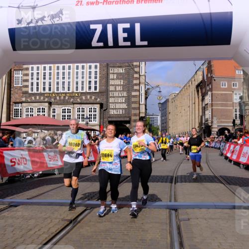 13.09.2026 - 21. swb-Marathon Bremen Tim E. http://msf.ph/oto/10335817 13.09.2026 11:07:23 Ziel 10156, 10360, 11100, 11257, 11393, 11439, 11600, 11684, 11696, 11822, 11823, 12255 meine-sportfotos.de