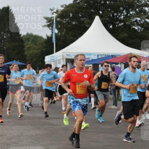13.09.2026 - Kiel Lauf Andreas Tolksdorf http://msf.ph/oto/10335897 13.09.2026 09:53:24 Kiellinie 577, 11368, 11222, 259, 525, 441 meine-sportfotos.de
