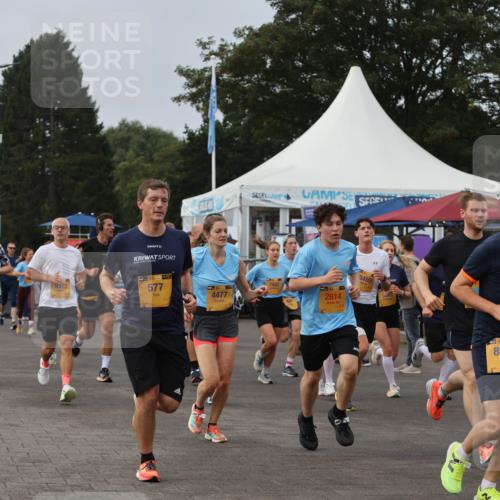 13.09.2026 - Kiel Lauf Andreas Tolksdorf http://msf.ph/oto/10335912 13.09.2026 09:53:25 Kiellinie 153, 10368, 9373, 1, 39, 577, 39, 4477, 7402, 39, 2814, 8489, 8531 meine-sportfotos.de