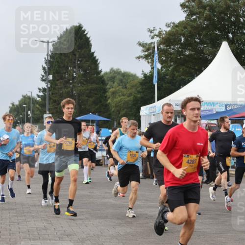 13.09.2026 - Kiel Lauf Andreas Tolksdorf http://msf.ph/oto/10336077 13.09.2026 09:53:31 Kiellinie 3339, 8122, 2762, 11237, 10185, 1239, 4287, 419, 1331 meine-sportfotos.de