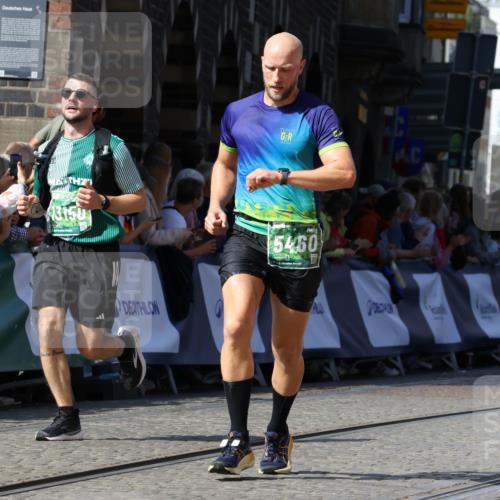 13.09.2026 - 21. swb-Marathon Bremen Strokosch-Dieckow http://msf.ph/oto/10336102 13.09.2026 13:18:18 Ziel 948, 1631, 1797, 2001, 2260, 2634, 2671, 3051, 3192, 3241, 3514, 4131, 4286, 4374, 4733, 5530, 5695, 5935, 5948, 6290, 6448, 8094, 8805, 8869, 8943, 8944, 9595, 9596, 9837, 13041, 1146, 1419, 2055, 5307, 5460, 6293, 6294, 6818, 7245, 7491, 7731, 8404, 8872, 9019, 9275, 13150 meine-sportfotos.de