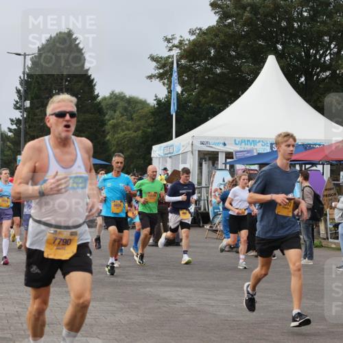 13.09.2026 - Kiel Lauf Andreas Tolksdorf http://msf.ph/oto/10336190 13.09.2026 09:53:36 Kiellinie 5082, 6519, 7790, 6634, 10129, 770 meine-sportfotos.de