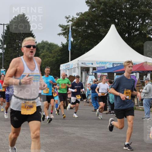 13.09.2026 - Kiel Lauf Andreas Tolksdorf http://msf.ph/oto/10336193 13.09.2026 09:53:36 Kiellinie 6519, 7790, 6634, 10129, 8072, 770 meine-sportfotos.de