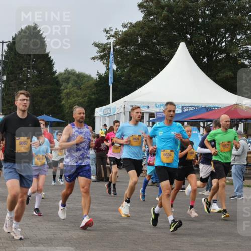 13.09.2026 - Kiel Lauf Andreas Tolksdorf http://msf.ph/oto/10336224 13.09.2026 09:53:38 Kiellinie 11451, 5612, 5082, 6519, 1801, 3926, 6634, 10129, 1828 meine-sportfotos.de