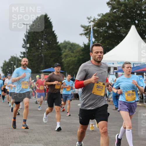 13.09.2026 - Kiel Lauf Andreas Tolksdorf http://msf.ph/oto/10336251 13.09.2026 09:53:39 Kiellinie 11451, 4903, 38, 5612, 6519, 73 meine-sportfotos.de