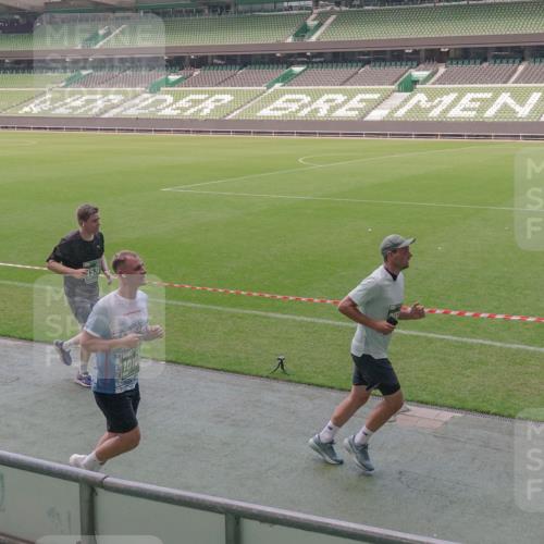 13.09.2026 - 21. swb-Marathon Bremen Michael Burmester http://msf.ph/oto/10336297 13.09.2026 13:11:48 Laufen im Stadion 118, 265, 373, 514, 581, 703, 843, 984, 1113, 1226, 1286, 1334, 1435, 1738, 1849, 1851, 1894, 1936, 1952, 1967, 2202, 2248, 2281, 2284, 2299, 2330, 2333, 2336, 2339, 2342, 2353, 2375, 2377, 2398, 2426, 2432, 2443, 2505, 2531, 2589, 2654, 2659, 2669, 2673, 2682, 2784, 2804, 2815, 2819, 2822, 2836, 2850, 2907, 2932, 2963, 2966, 2976, 3026, 3027, 3079, 3082, 3089, 3143, 3155, 3159, 3174, 3207, 3208, 3308, 3328, 3349, 3352, 3370, 3409, 3410, 3470, 3549, 551 meine-sportfotos.de