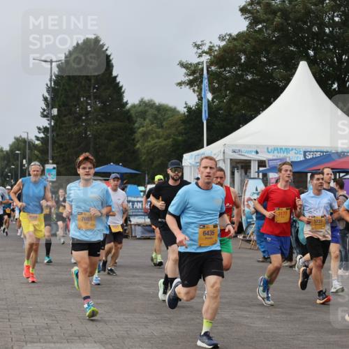 13.09.2026 - Kiel Lauf Andreas Tolksdorf http://msf.ph/oto/10336313 13.09.2026 09:53:42 Kiellinie 9389, 6225, 7691, 6435, 3177, 5737, 8878 meine-sportfotos.de