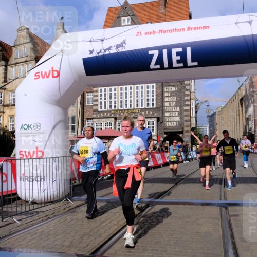 13.09.2026 - 21. swb-Marathon Bremen Tim E. http://msf.ph/oto/10336323 13.09.2026 11:07:36 Ziel 10205, 10488, 10695, 10748, 11100, 11123, 11246, 11393, 11417, 11600, 11696, 11759, 11767, 11822, 11823, 11865, 11917, 12020, 12173, 12210, 12255, 12266, 12536 meine-sportfotos.de