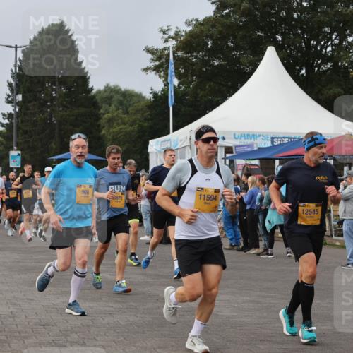 13.09.2026 - Kiel Lauf Andreas Tolksdorf http://msf.ph/oto/10336401 13.09.2026 09:53:45 Kiellinie 39, 849, 908, 9879, 39, 11594, 39, 12545 meine-sportfotos.de