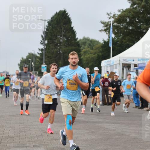 13.09.2026 - Kiel Lauf Andreas Tolksdorf http://msf.ph/oto/10336443 13.09.2026 09:53:47 Kiellinie 14, 35, 2465, 39, 849 meine-sportfotos.de