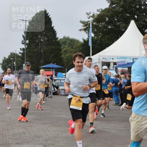 13.09.2026 - Kiel Lauf Andreas Tolksdorf http://msf.ph/oto/10336477 13.09.2026 09:53:48 Kiellinie 84, 229, 5175, 4778, 202, 8280, 1327, 2465 meine-sportfotos.de
