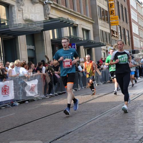 13.09.2026 - 21. swb-Marathon Bremen Strokosch-Dieckow http://msf.ph/oto/10336565 13.09.2026 13:25:24 Ziel 150, 191, 209, 1163, 1458, 1647, 1752, 2033, 2421, 2781, 2987, 3124, 3186, 3722, 3806, 4161, 4411, 4439, 4717, 4842, 4927, 5013, 5139, 5622, 5703, 5755, 5814, 6135, 7780, 8271, 8545, 8597, 8890, 9440, 9468, 9506, 260, 1080, 1119, 1166, 1436, 1448, 1650, 1658, 2046, 2322, 3105, 3168, 3187, 4091, 4294, 4459, 4918, 6113, 6380, 7252, 7306, 7326, 8245, 8357, 8695, 8769, 9036, 9073, 9299, 9360, 9460, 9468, 9493, 9563, 13025, 13088 meine-sportfotos.de