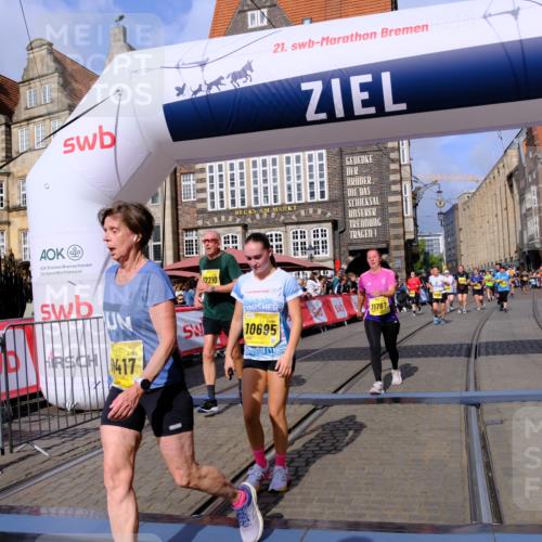 13.09.2026 - 21. swb-Marathon Bremen Tim E. http://msf.ph/oto/10336570 13.09.2026 11:07:43 Ziel 10138, 10205, 10279, 10280, 10488, 10501, 10505, 10695, 10748, 11123, 11246, 11417, 11759, 11767, 11865, 11899, 11917, 12020, 12173, 12210, 12266, 12277, 12419, 12536 meine-sportfotos.de