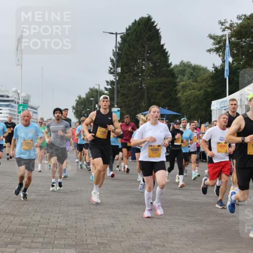 13.09.2026 - Kiel Lauf Andreas Tolksdorf http://msf.ph/oto/10336776 13.09.2026 09:54:00 Kiellinie 7471, 11153, 990, 10893, 10773, 9289, 140 meine-sportfotos.de