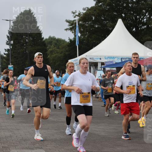 13.09.2026 - Kiel Lauf Andreas Tolksdorf http://msf.ph/oto/10336810 13.09.2026 09:54:01 Kiellinie 35, 7471, 8515, 11153, 11416, 39, 9289, 10893, 39, 990 meine-sportfotos.de