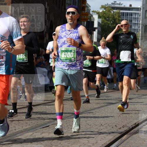 13.09.2026 - 21. swb-Marathon Bremen Strokosch-Dieckow http://msf.ph/oto/10336875 13.09.2026 13:31:42 Ziel 217, 922, 1600, 1627, 2244, 2602, 2707, 3152, 3343, 3392, 3396, 3579, 3762, 3859, 4258, 4477, 5375, 5504, 5673, 5720, 5765, 5979, 6147, 6619, 6968, 6971, 7001, 7296, 7812, 8035, 8097, 8239, 8339, 8342, 8726, 9147, 9155, 9337, 9822, 13066, 578, 846, 3115, 3205, 3239, 3244, 3278, 3989, 4030, 4998, 5158, 5325, 5363, 5899, 6213, 6354, 7242, 7260, 7790, 7964, 8048, 8078, 8166, 8247, 8970, 9016, 9033, 9188, 9785, 9914, 13151 meine-sportfotos.de