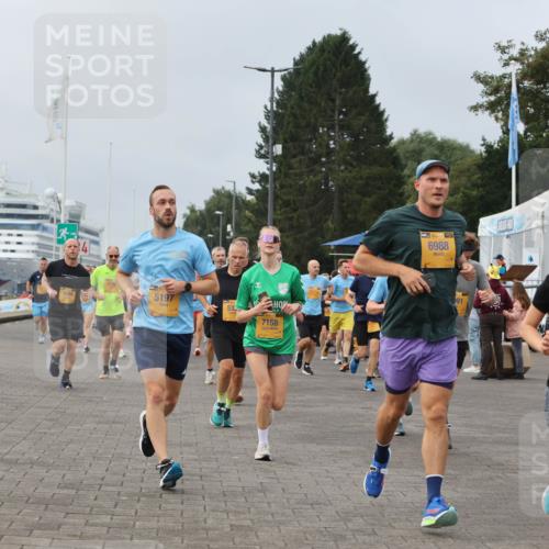13.09.2026 - Kiel Lauf Andreas Tolksdorf http://msf.ph/oto/10336886 13.09.2026 09:54:04 Kiellinie 7130, 5197, 53, 7158, 6988, 91, 8515 meine-sportfotos.de