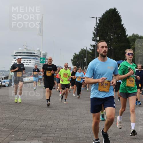 13.09.2026 - Kiel Lauf Andreas Tolksdorf http://msf.ph/oto/10336898 13.09.2026 09:54:04 Kiellinie 2044, 7130, 7933, 11568, 5197, 7158, 5965 meine-sportfotos.de